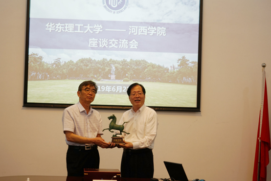 https://jyt.gansu.gov.cn/group1/M00/01/DE/CrTnEF0Qhi-AZopuAAlcKKR_UyM550.png