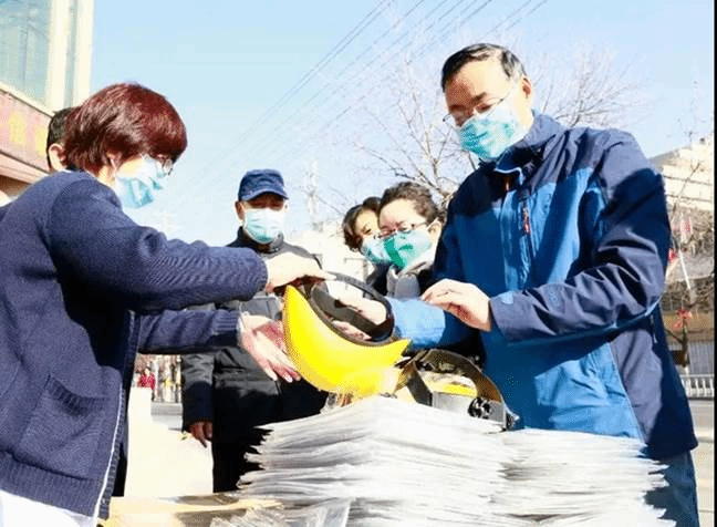 https://jyt.gansu.gov.cn/group1/M00/02/37/CrTnEF405HqANN2UAARAO_PvWio836.jpg